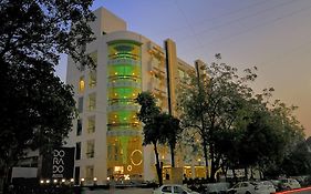 Hotel El Dorado Ahmedabad 4*